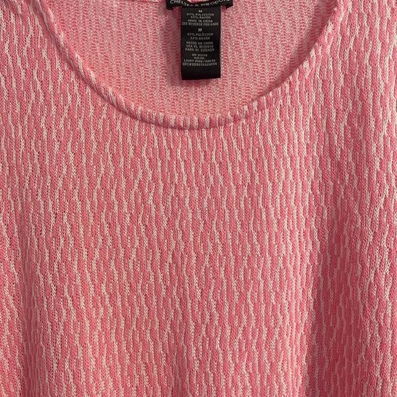 Chelsea & Theodore Top Women's Size Medium Pink Textured Tunic - Picture 3 of 5